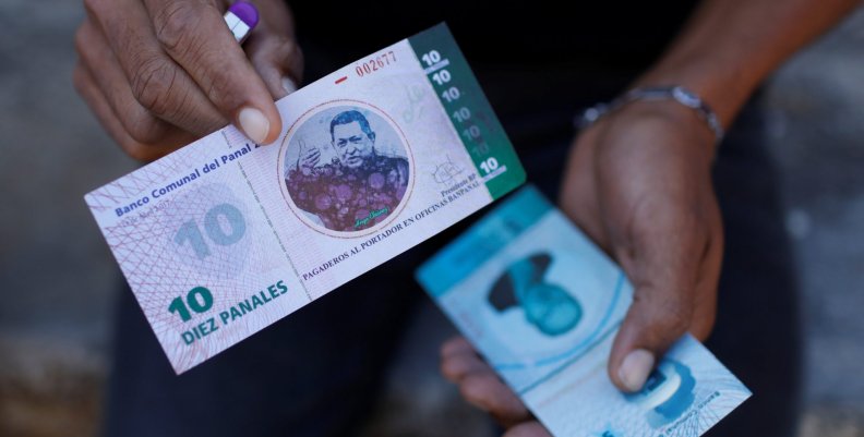 La cara del fallecido presidente Hugo Chávez ilustra los billetes de mayor denominación