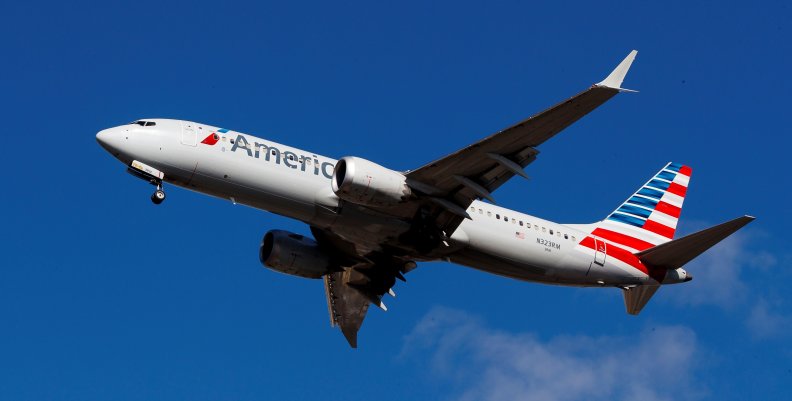 American Airlines registra pérdidas de 2.241 millones de dólares por COVID-19