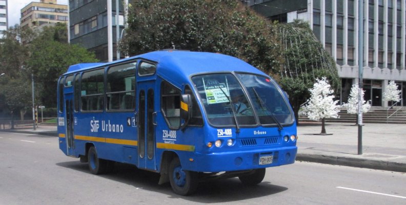 Bogotá_buseta_SITP,_carrera_13_calle_37 Bogotá_buseta_SITP,_carrera_13_calle_37