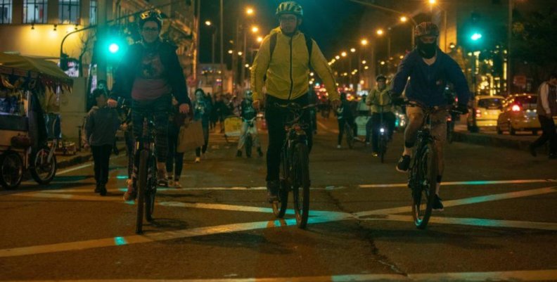 Se cancela ciclovía nocturna en Bogotá por pandemia