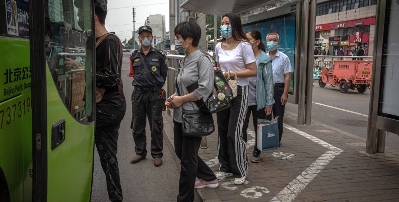 Cinco posibles vacunas chinas pasarán a tercera fase del desarrollo en julio