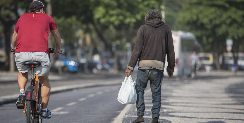 Desigualdad de ingresos mantiene los niveles altos en primer año de Bolsonaro