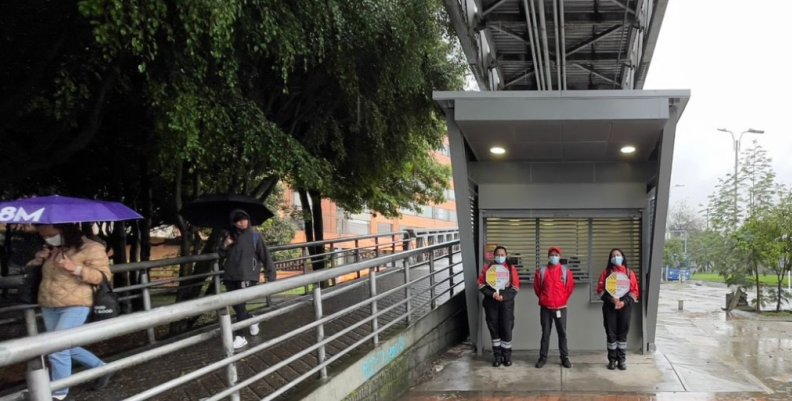 Estación Transmilenio del Virrey