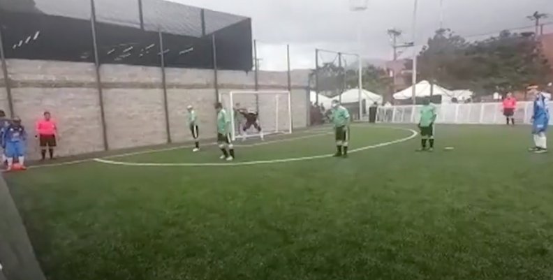 fÚTBOL