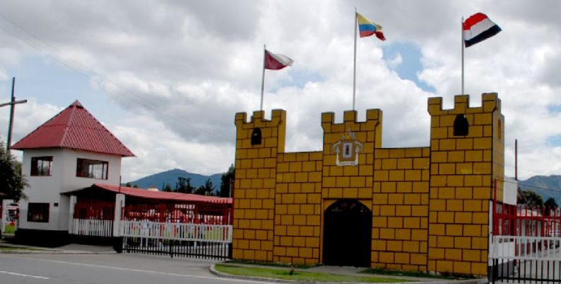 Colegio Simón Bolívar.