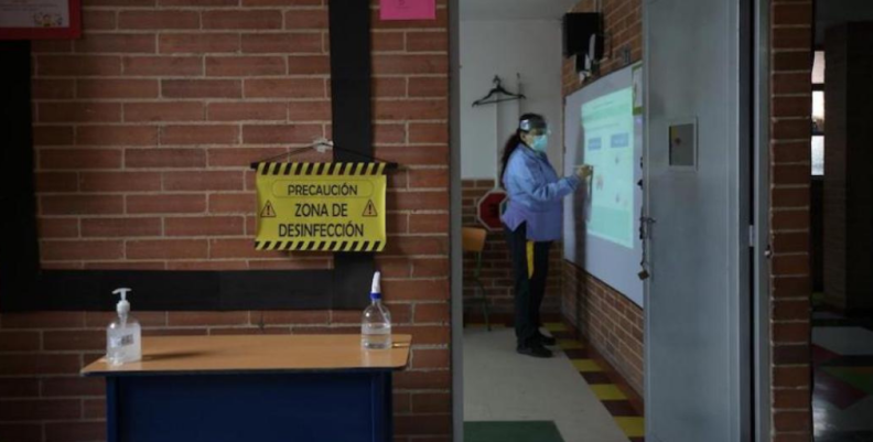 Reapertura colegio Bogotá