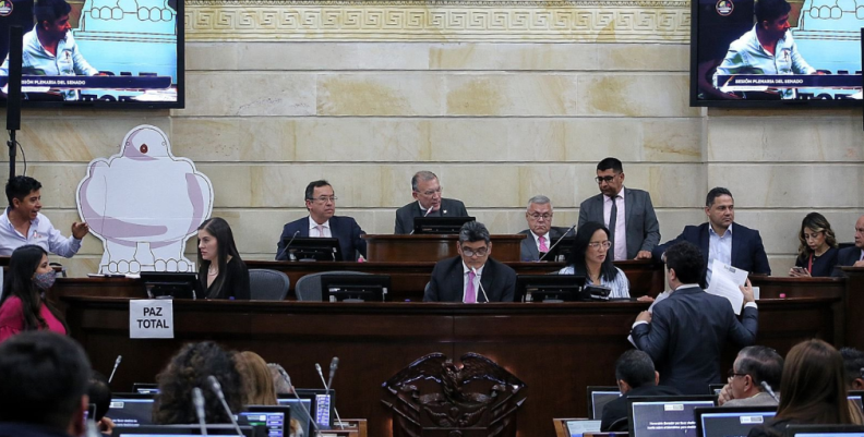 Ley de paz total aprobada en el Senado