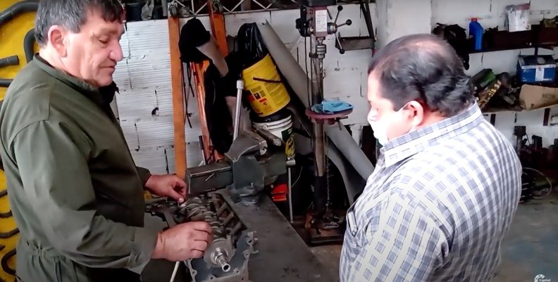 Mecánico Mecánico