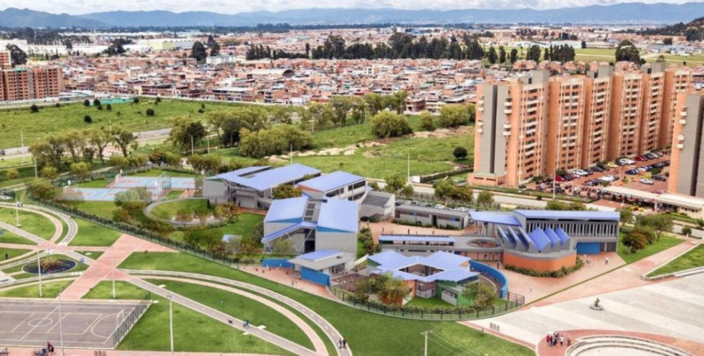 Mega colegio en Madrid Alcaldia