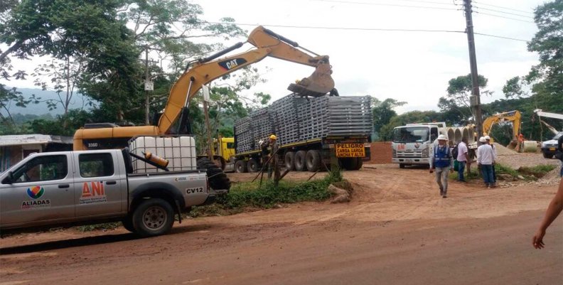 Mocoa recibe primeras piezas para la instalación de puente metálico