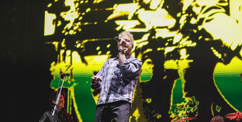 Cantante en el Estéreo Picnic 2024