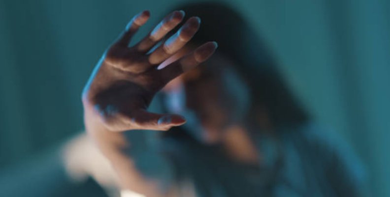 Conozca el ‘Código Ángela’: una estrategia para ayudar a víctimas de acoso y Violencias Basadas en Género Conozca el ‘Código Ángela’: una estrategia para ayudar a víctimas de acoso y Violencias Basadas en Género