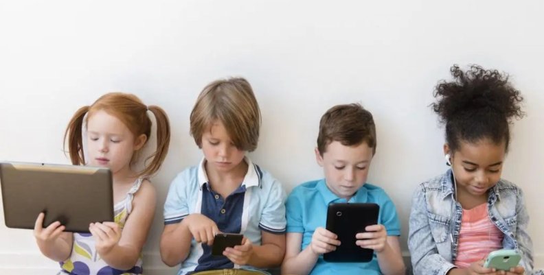 La niñez en entornos digitales. La niñez en entornos digitales.