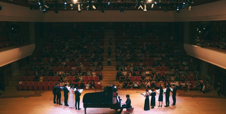  Orquesta Filarmónica 