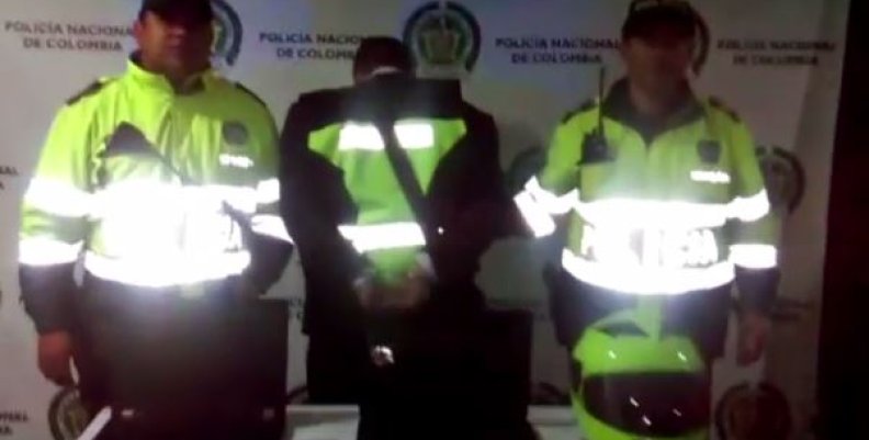 POLICIA POLICIA
