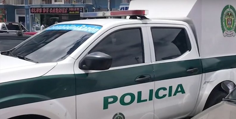 Policía