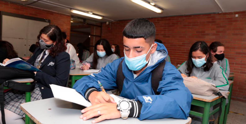 RETORNO PRESENCIALIDAD COLEGIOS 2 RETORNO PRESENCIALIDAD COLEGIOS 2
