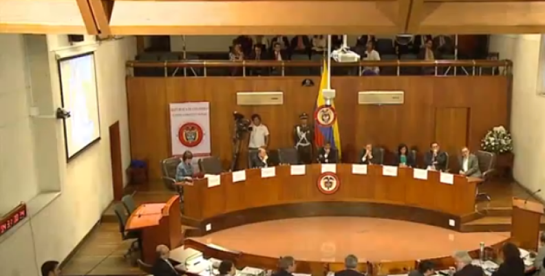 Fiscalía acata el traslado del proceso contra el exsenador Álvaro Uribe Fiscalía acata el traslado del proceso contra el exsenador Álvaro Uribe