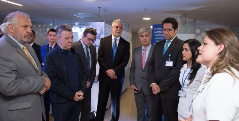Alcalde Peñalosa recorrió nuevo Instituto de Cáncer Carlos Ardila Lülle Alcalde Peñalosa recorrió nuevo Instituto de Cáncer Carlos Ardila Lülle