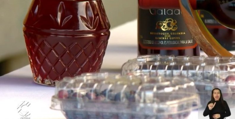 Vino de arándanos Vino de arándanos