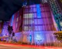 Cinemateca de Bogotá en la noche