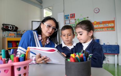 Día de las maestras y maestros