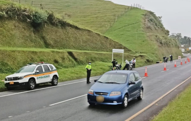 CARROS (POLICÍA)