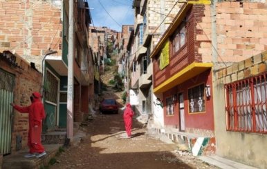 Más de 2.300 estudiantes regresaron al colegio gracias a la búsqueda activa