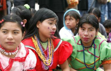 Mujeres embera en Bogotá