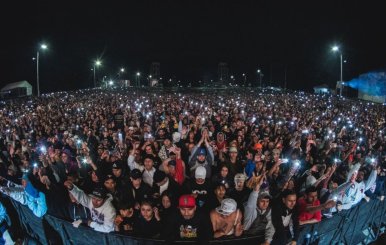 Personas en el Parque Simón Bolívar en el Hip Hop al Parque 