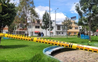 Hombre habría asesinado a su esposa y sus dos hijos en la localidad de Puente Aranda