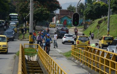 pico-placa-carros-movilidad-bogota-696x461