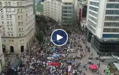 La marcha nacional en defensa de la educación pública, desde el cielo