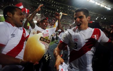 Soccer Football - Peru v New Zealand - 2018 World Cup Qualifying Playoffs