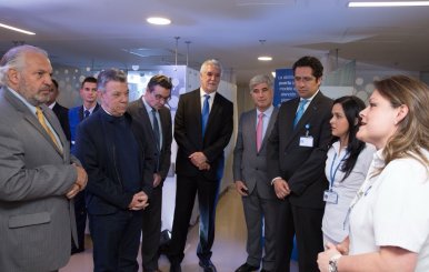 Alcalde Peñalosa recorrió nuevo Instituto de Cáncer Carlos Ardila Lülle